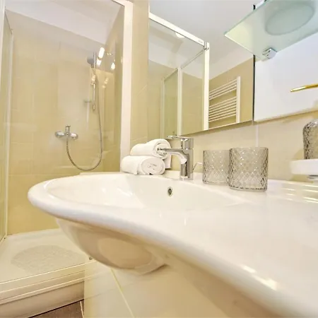 Apartment Maris Luxury *