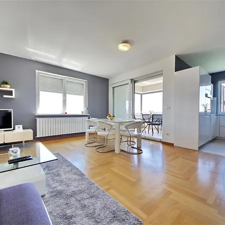 Apartment Maris Luxury *